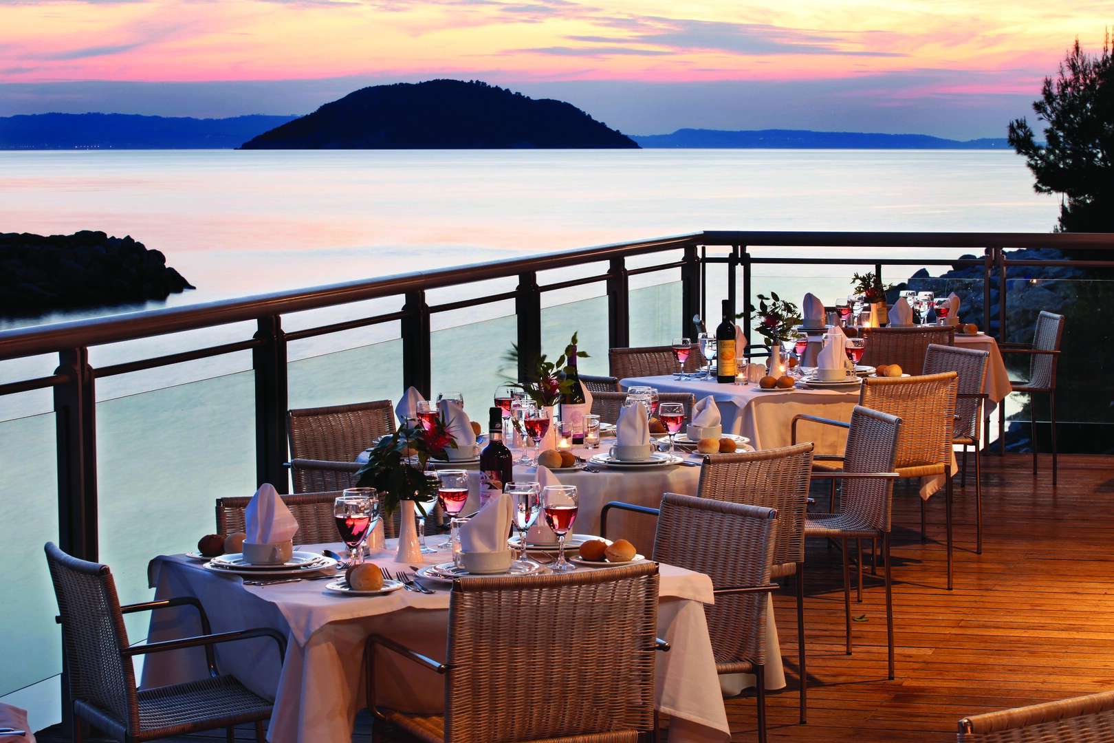 Athos Veranda Dinner Hotel Meliton