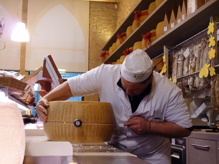 parmesan1.jpg parmesan1.jpg